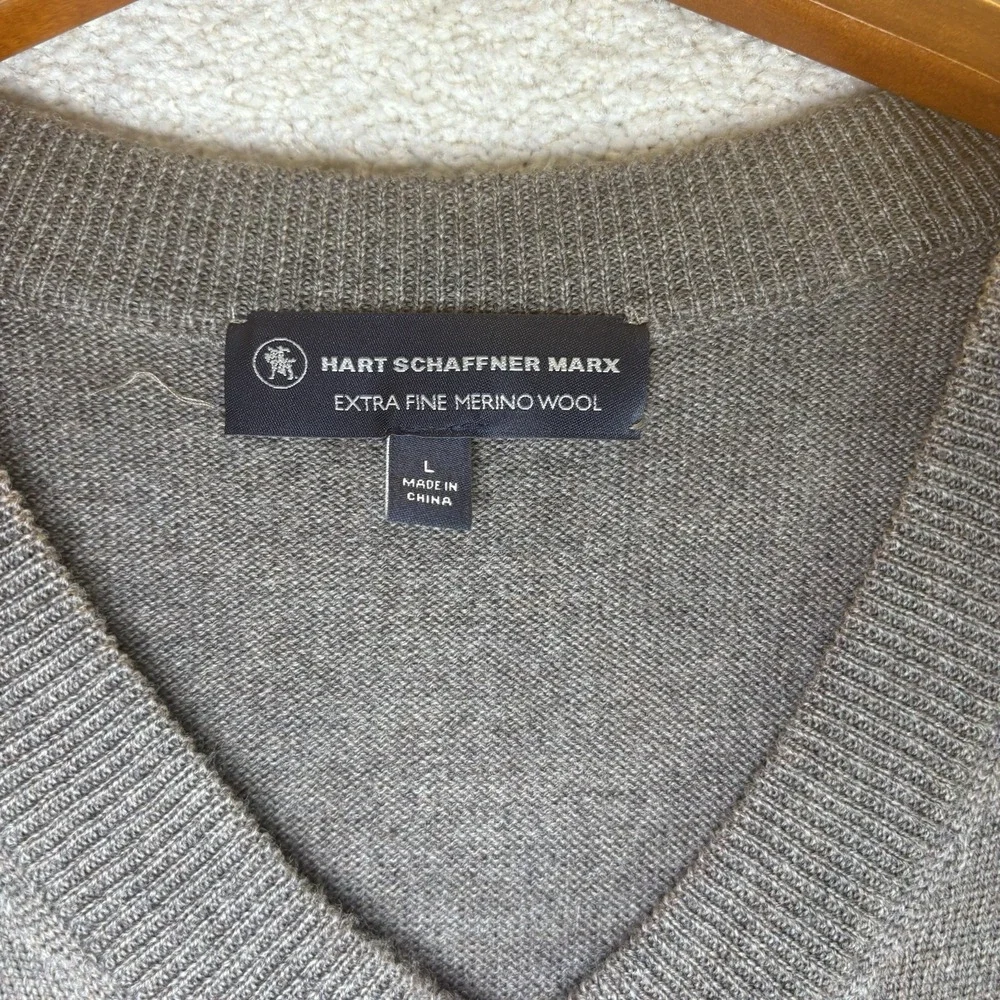 Hart Schaffner Marx Extra Fine Merino Wool V-neck vest Gray Brown Heather Size L